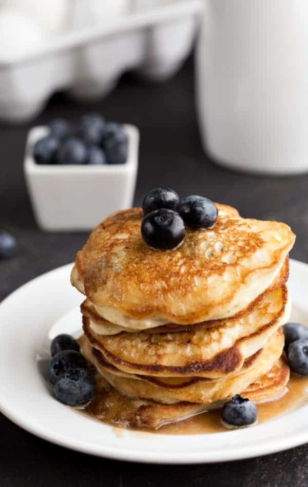 Blueberry Lemon Ricotta Pancakes with Blueberry Compote - I Heart Eating