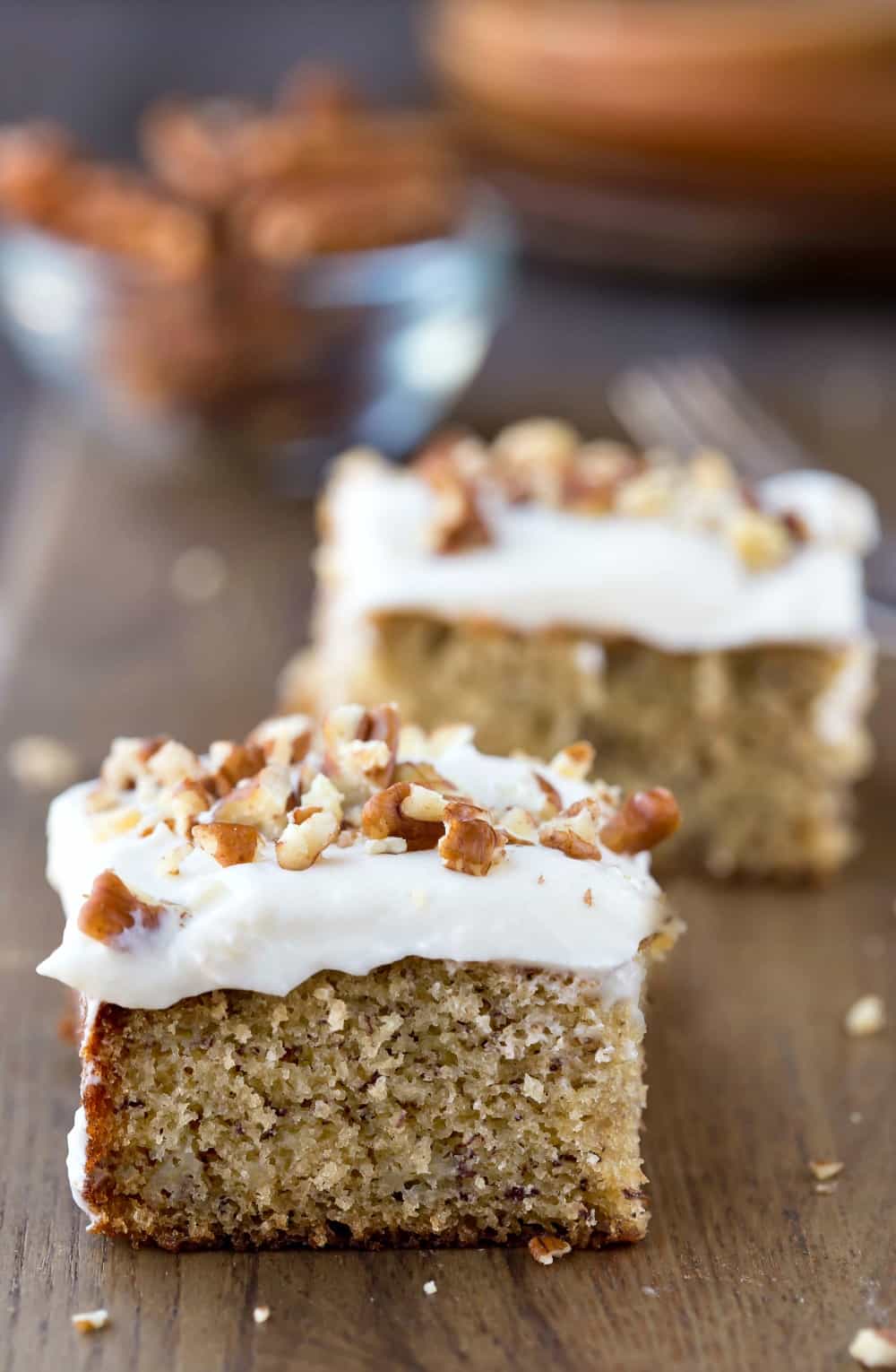 Banana Cake with Cream Cheese Frosting - i heart eating