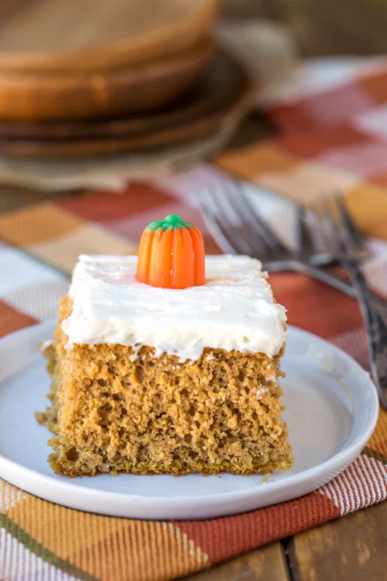 Pumpkin Spice Cake - I Heart Eating