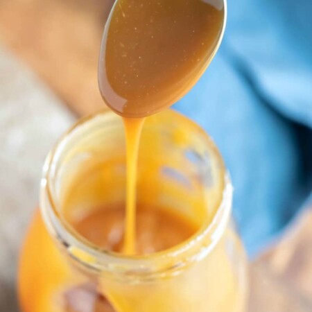 Homemade Caramel Sauce - I Heart Eating