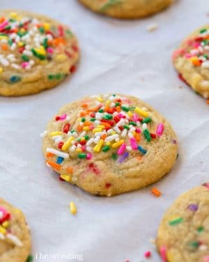 Homemade Funfetti Cookies {from scratch} - I Heart Eating