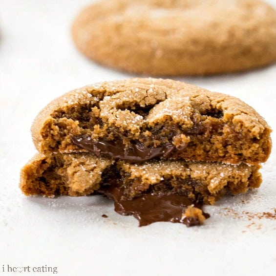 Chocolate-Stuffed Gingerbread Cookies - I Heart Eating