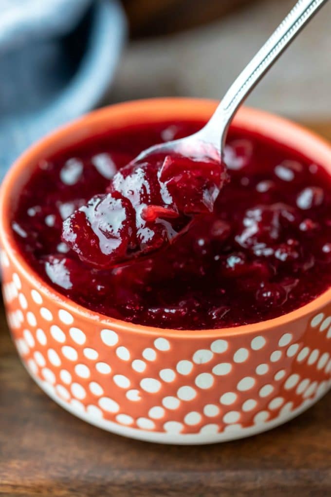 Maple Cranberry Sauce - I Heart Eating