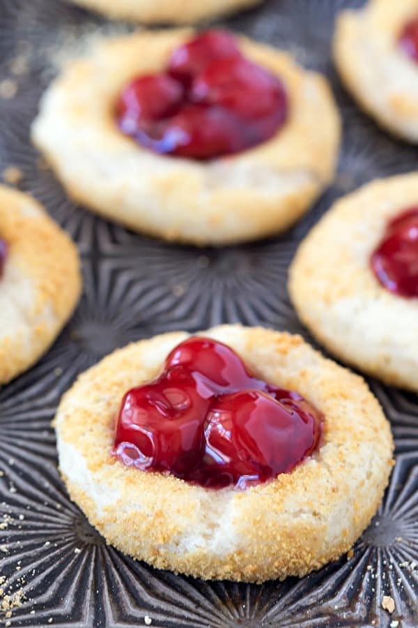 Cherry Cheesecake Thumbprint Cookies - I Heart Eating