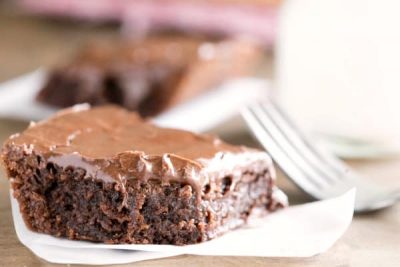 Frosted Brownie Recipe - I Heart Eating