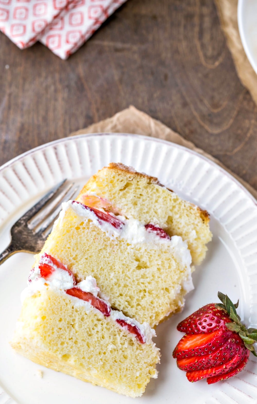 Strawberry Shortcake Cake - I Heart Eating