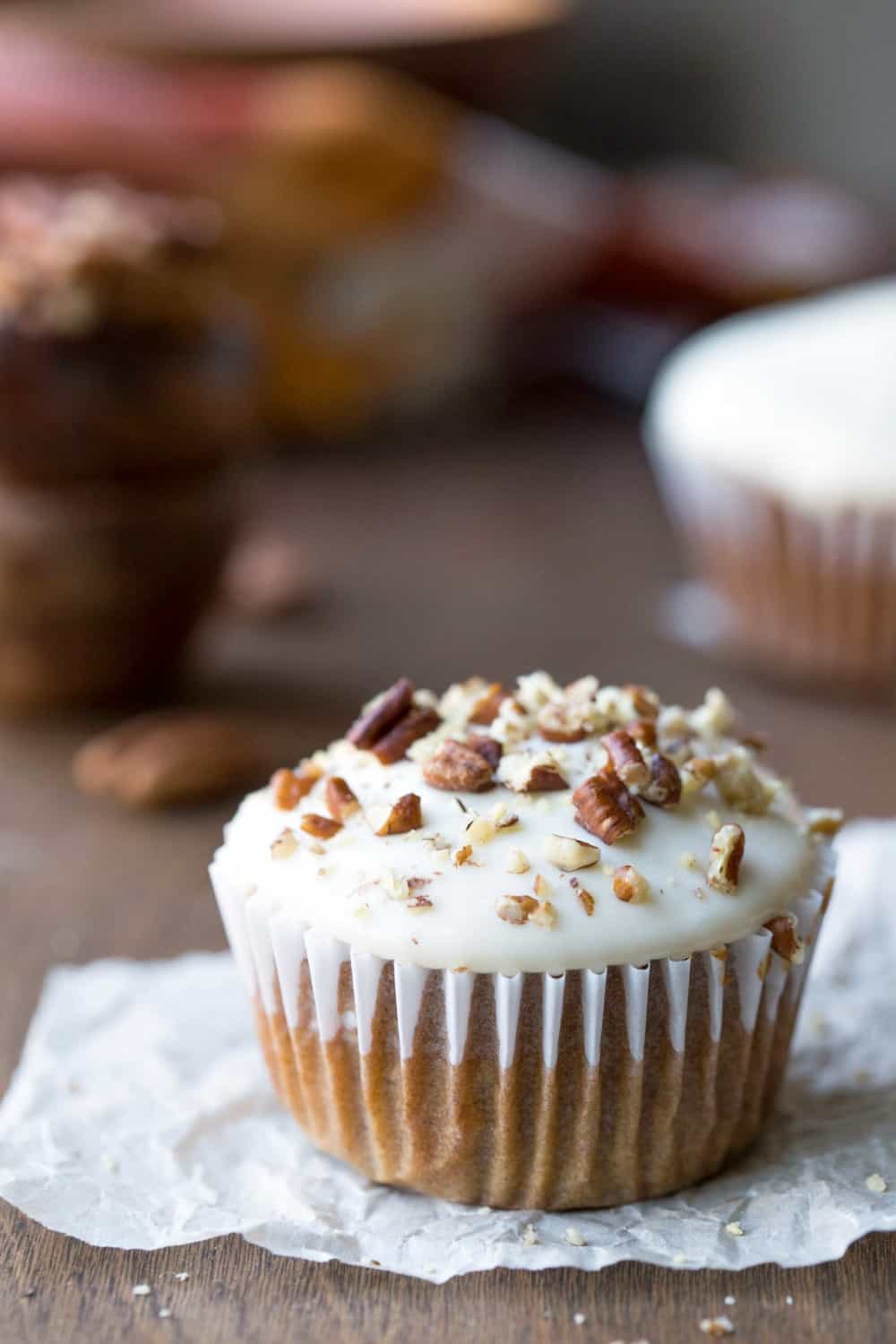 Pumpkin Spice Cupcakes with Maple Cream Cheese Frosting - I Heart Eating