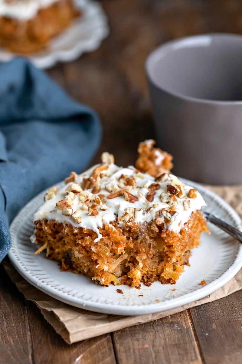  Best carrot cake recipe! Super moist, super delicious. #carrot #cake #dessert