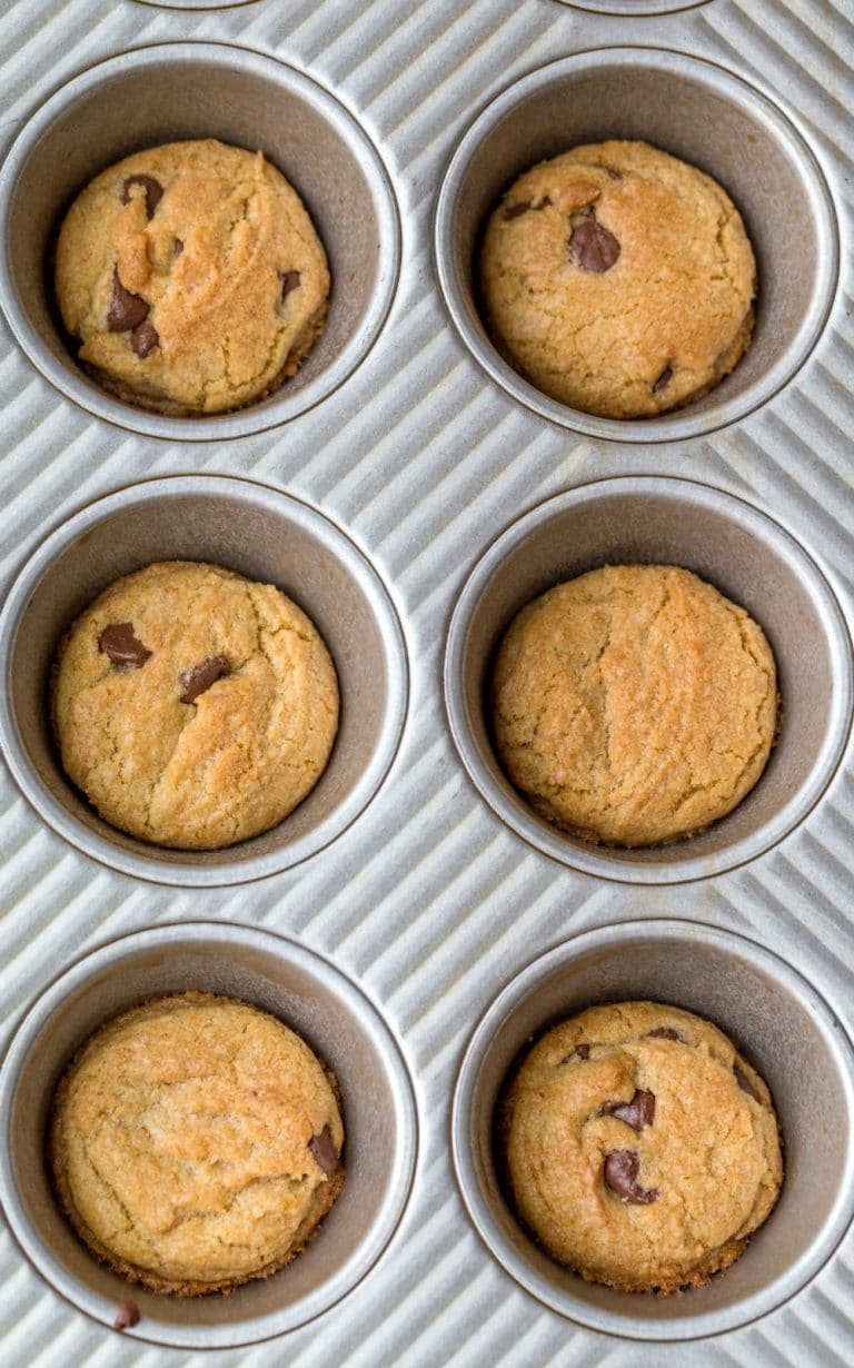 Muffin Tin Chocolate Chip Cookies - I Heart Eating