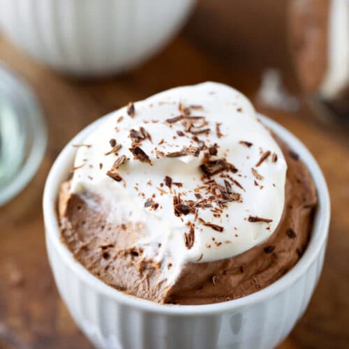 Chocolate Mousse Pie - I Heart Eating