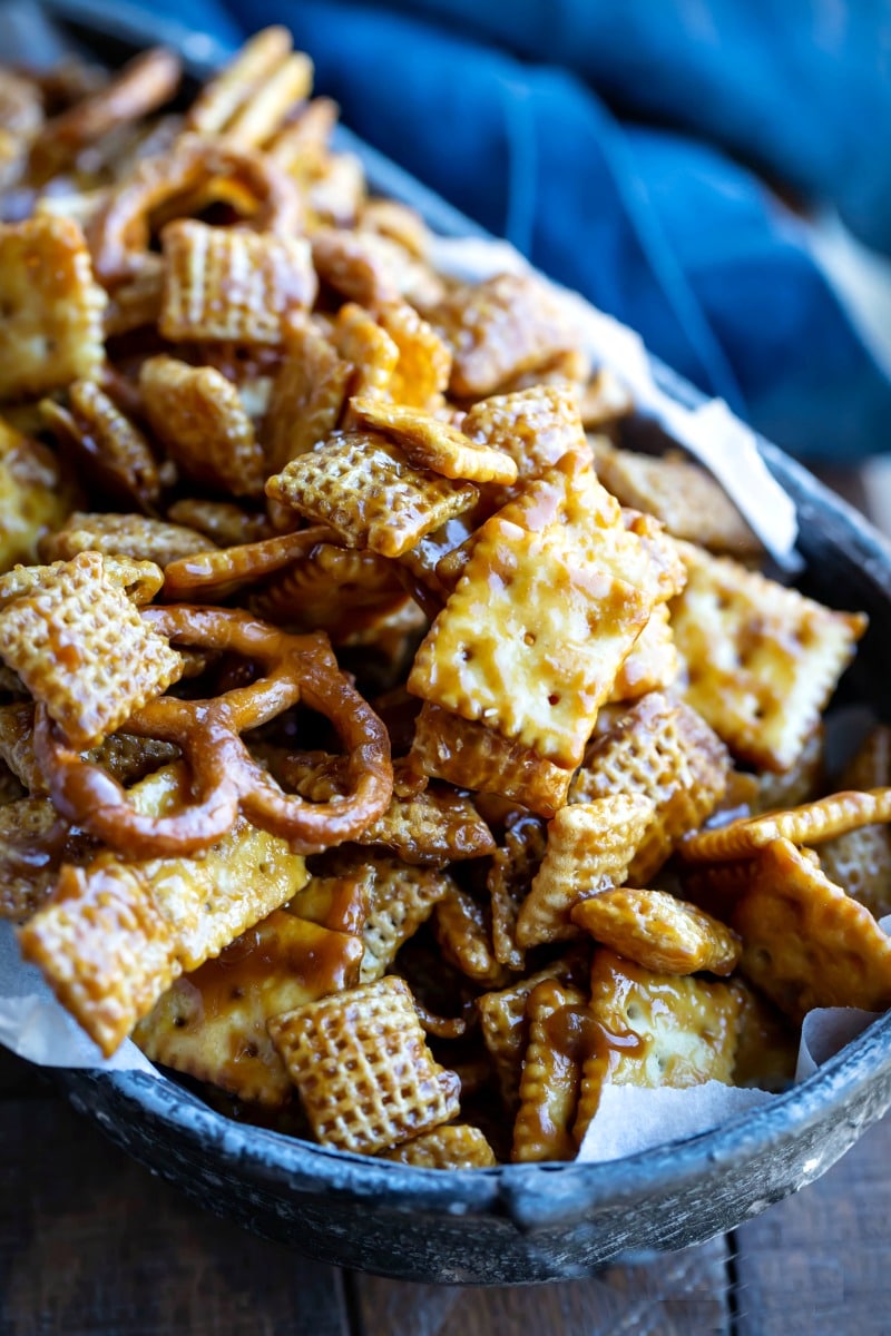 Toffee Chex Mix - I Heart Eating