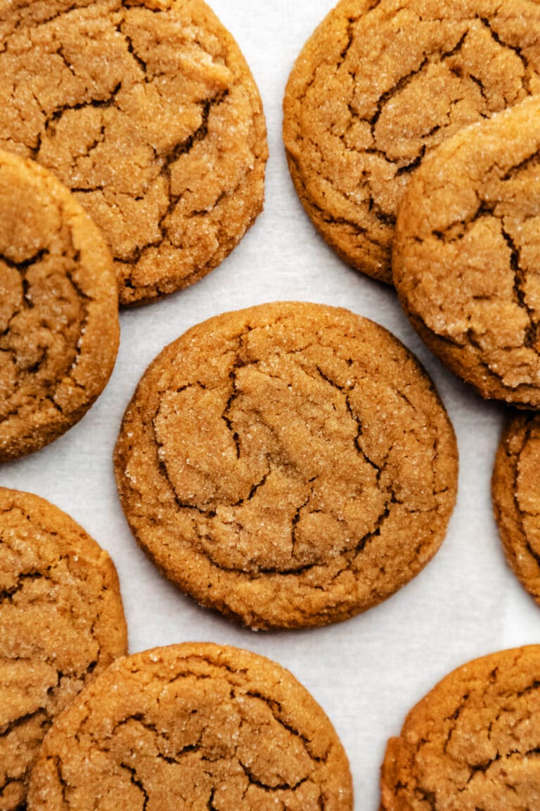 Best Molasses Cookies - I Heart Eating