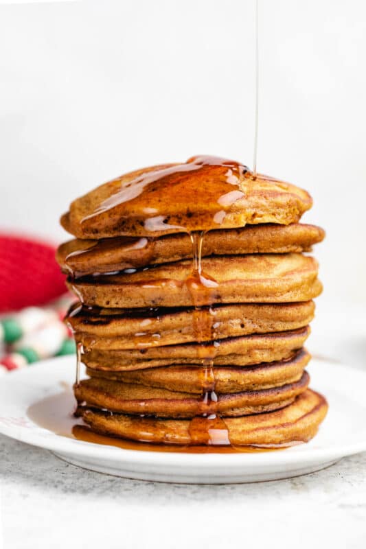 Gingerbread Pancakes - I Heart Eating