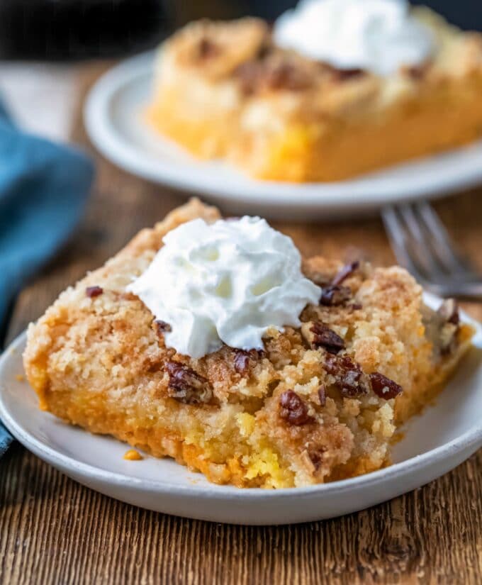 Pumpkin Pie Cake - I Heart Eating