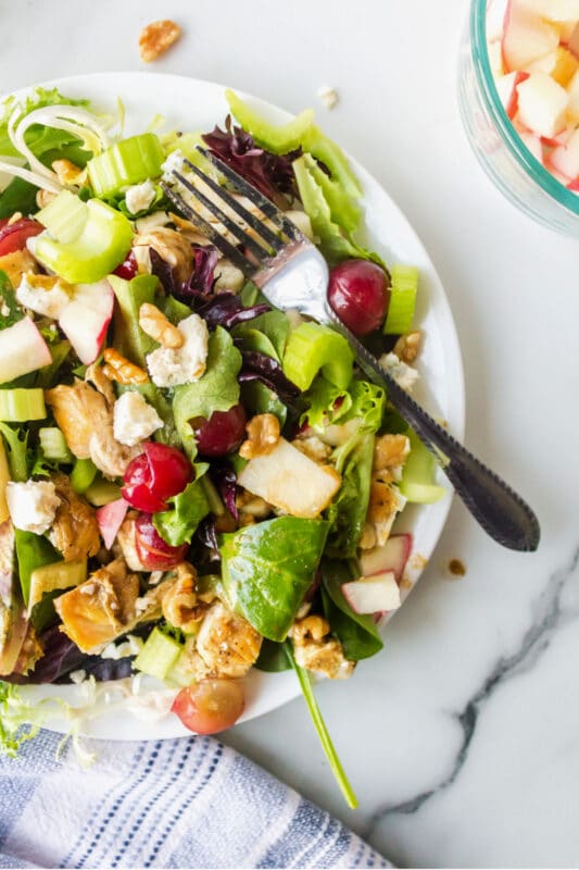 Waldorf Salad California Pizza Kitchen Copycat - I Heart Eating