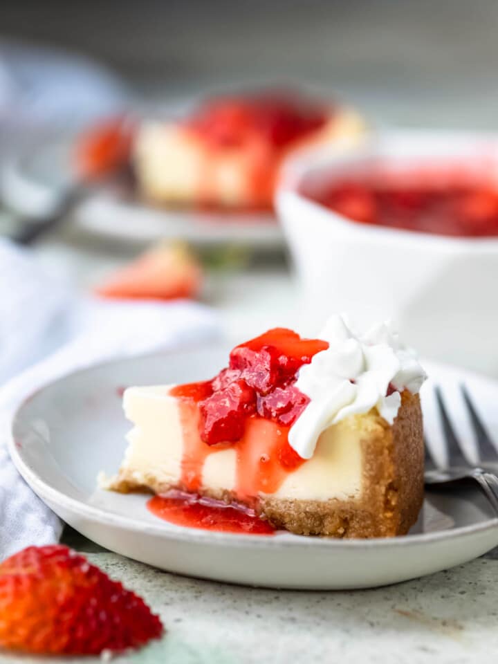 Strawberry Shortcake Cake I Heart Eating   Strawberry Sauce 6 1 Of 1 1200 720x960 