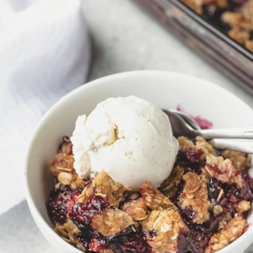 Triple Berry Crisp - I Heart Eating