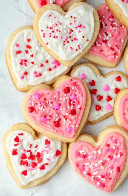 Valentine's Day Sugar Cookies - I Heart Eating