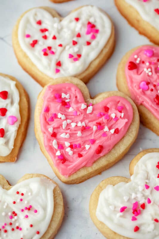 Valentine's Day Sugar Cookies - I Heart Eating