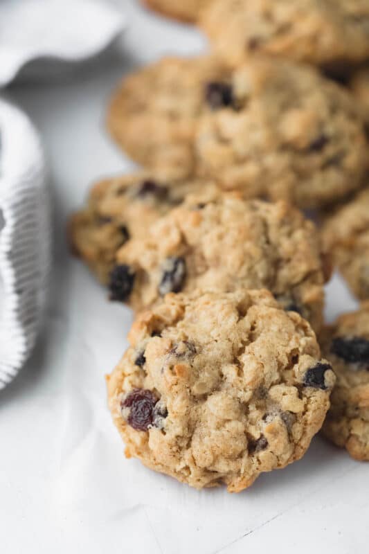 Soft & Chewy Oatmeal Raisin Cookies - I Heart Eating
