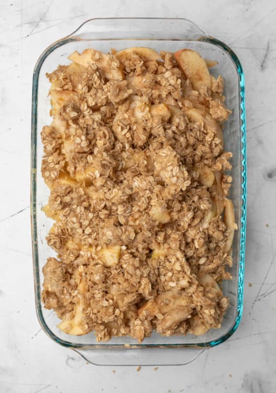 Easy Old Fashioned Apple Crisp - I Heart Eating