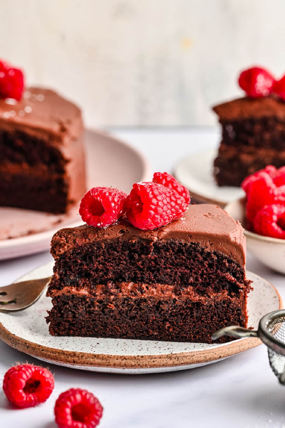 Chocolate Brownie Cake - I Heart Eating