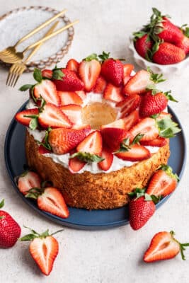 Homemade Angel Food Cake - I Heart Eating