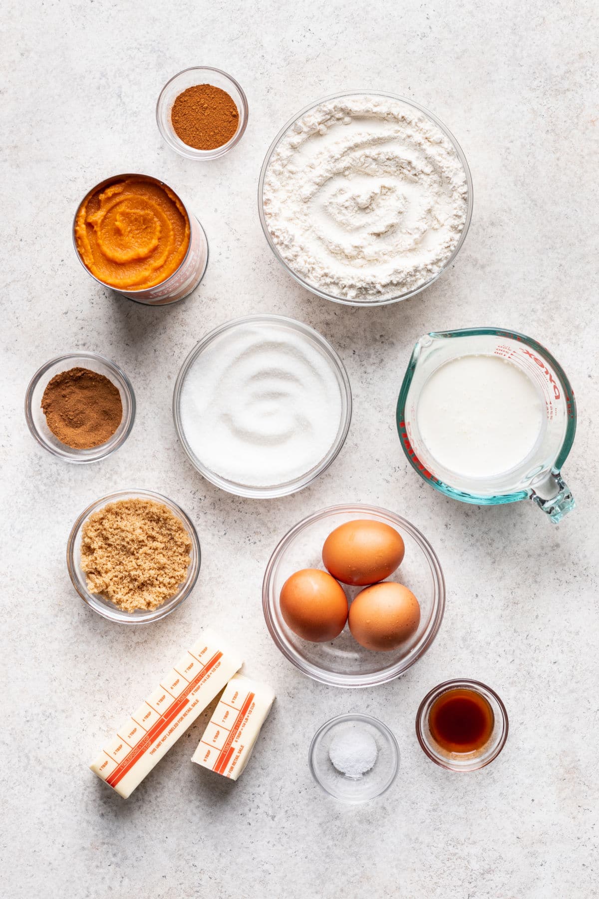 Ingredients for pumpkin crisp is dishes. 